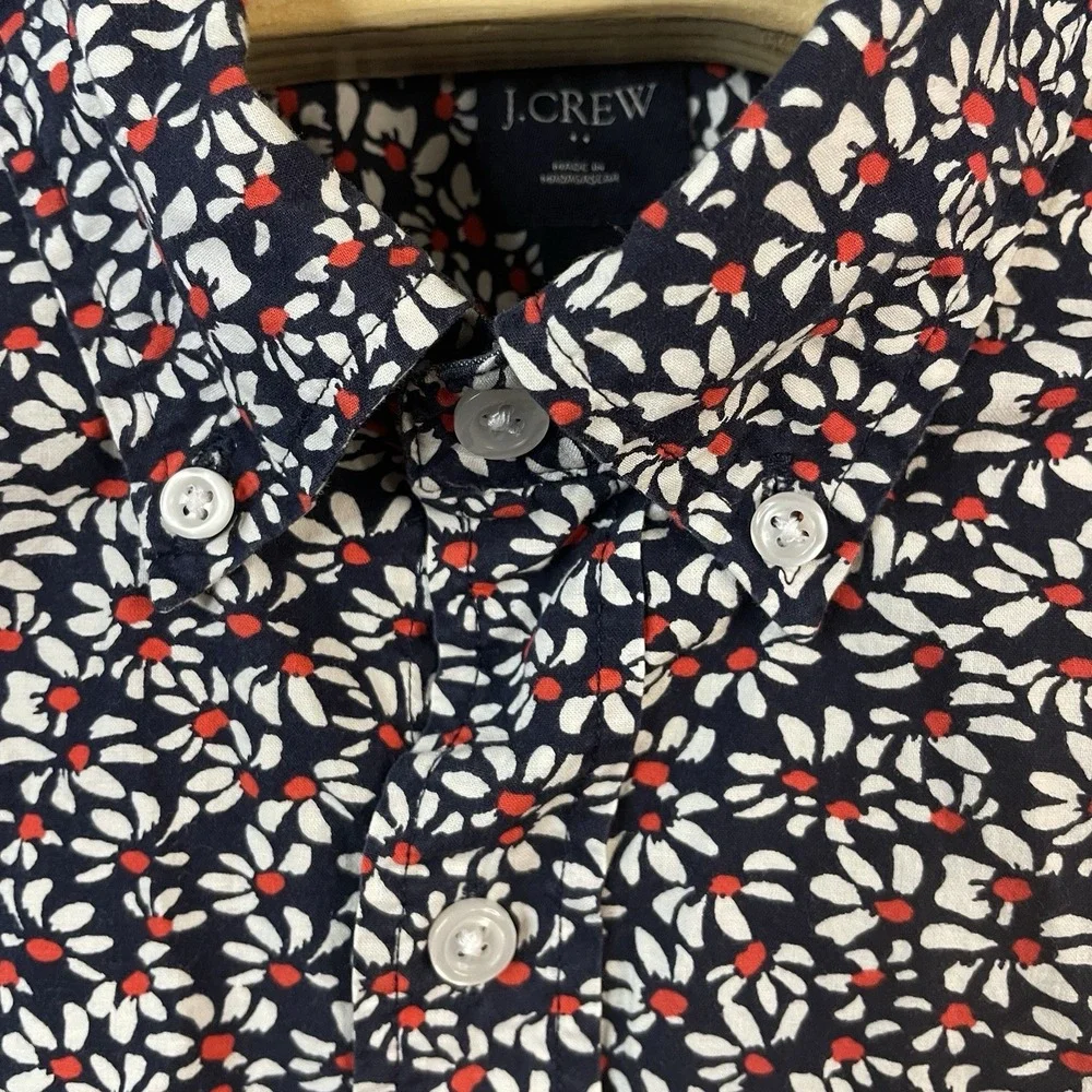 J Crew Men's Large Blue Floral Flex Washed Slim‎ Fit Button Down Lightweight